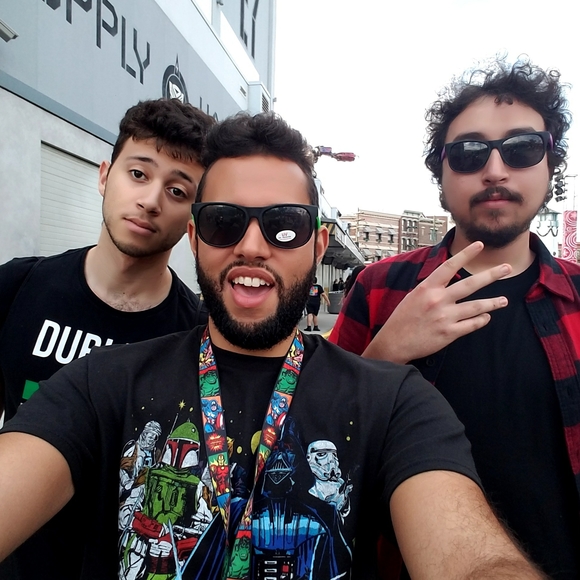 Meet your Posher, Daniel - Picture 1 of 1